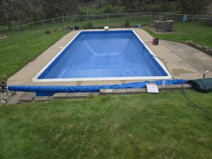 Monona, WI. Merlin Aqua-Max Going, Going, Gone Cobalt Tile Border with Malibu Bottom, in the .20 mil