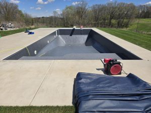 Rio, WI. Latham Stardust Grey, All Over Bottom, in the .27 mil