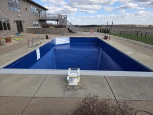 Marshall, WI. Merlin Royal Island Tile Border with Sea Storm Bottom, in the .27 mil